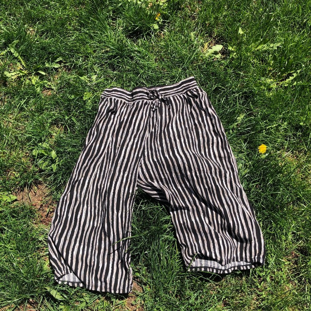 cropped pants